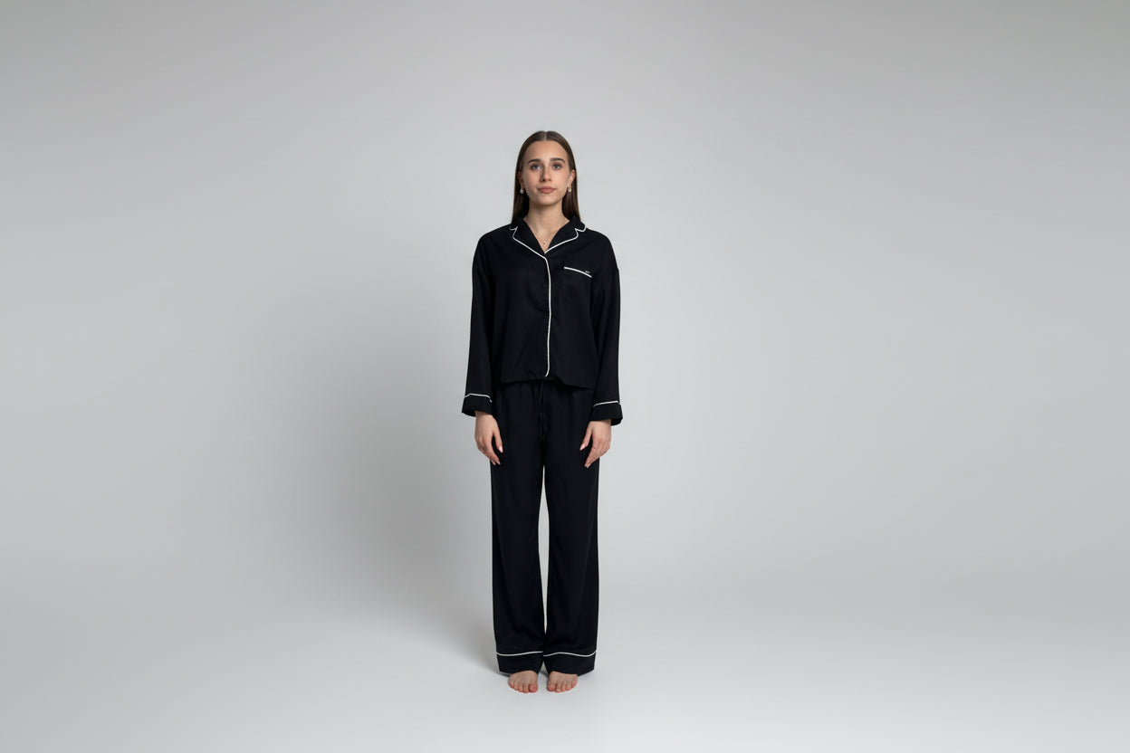 PERSONALIZOWANA CZARNA PIŻAMA Z DŁUGIMI SPODNIAMI LILY